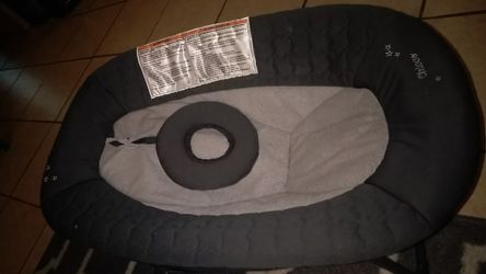 Baby bouncer