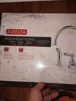Kitchen faucet