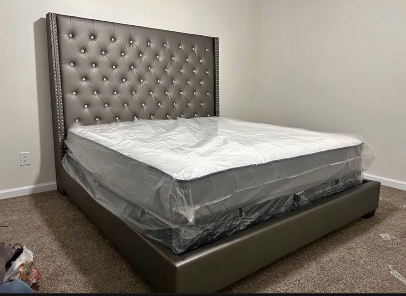 Hot Sale! ✨ MANSION-STYLE BLING BED FRAME ✨ Luxury • Glam • Head-Turning Style