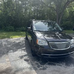 Chrysler Town Country 2015
