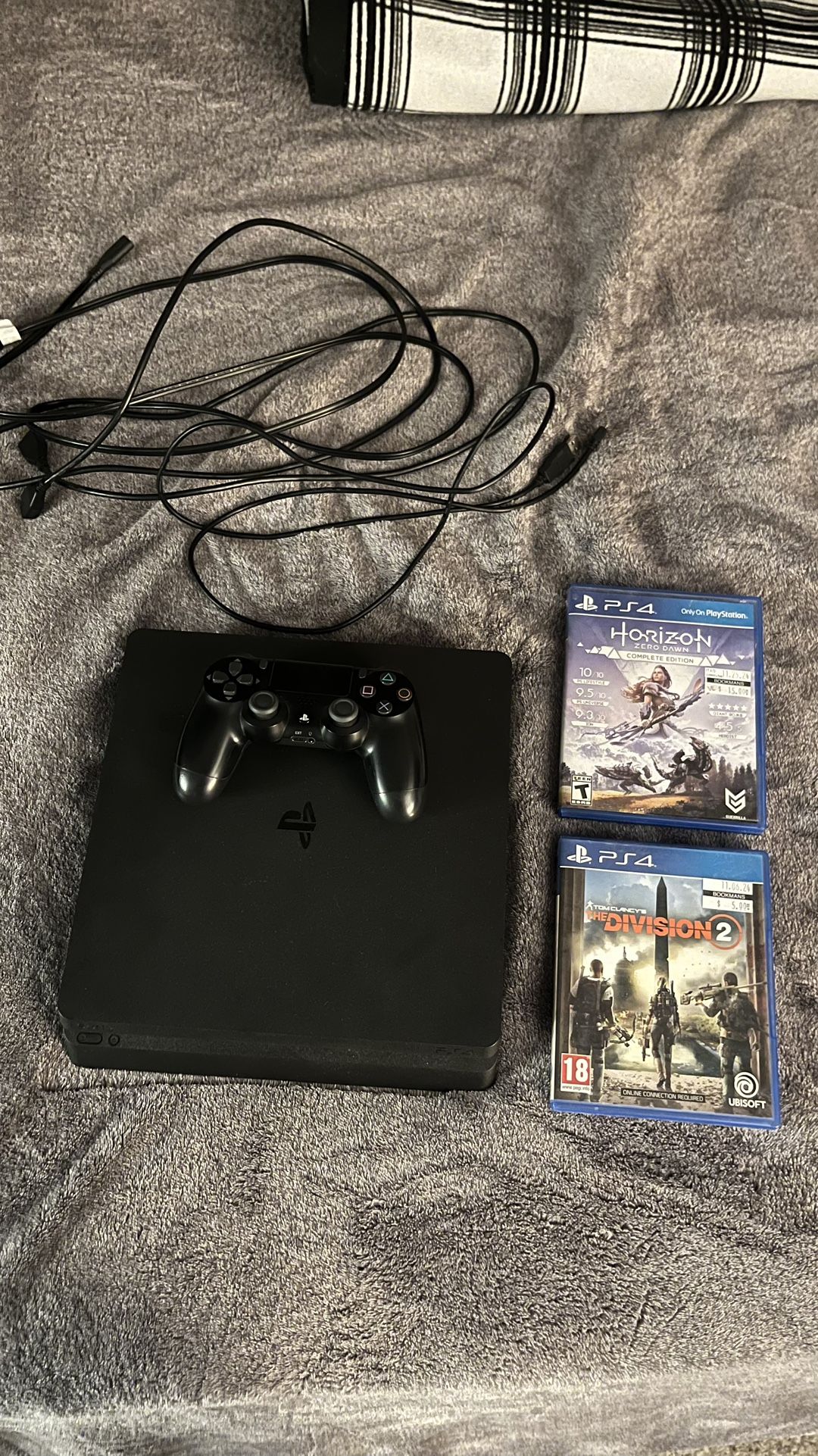 PS4 Slim 1TB 