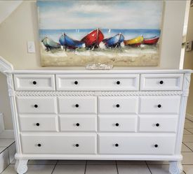 SOLID WOOD DRESSER 7 DRAWERS EXCELLENT CONDITION DELIVERY AVAILABLE