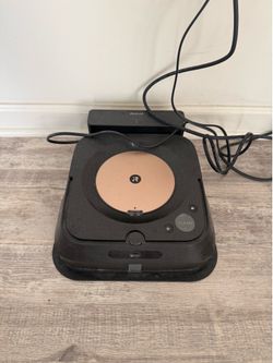iRobot Roomba Vacuum (New)