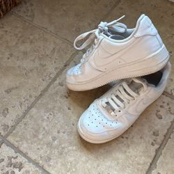 Air Force Ones Women Size 9