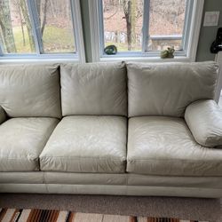  Beautiful Grey Leather Couch