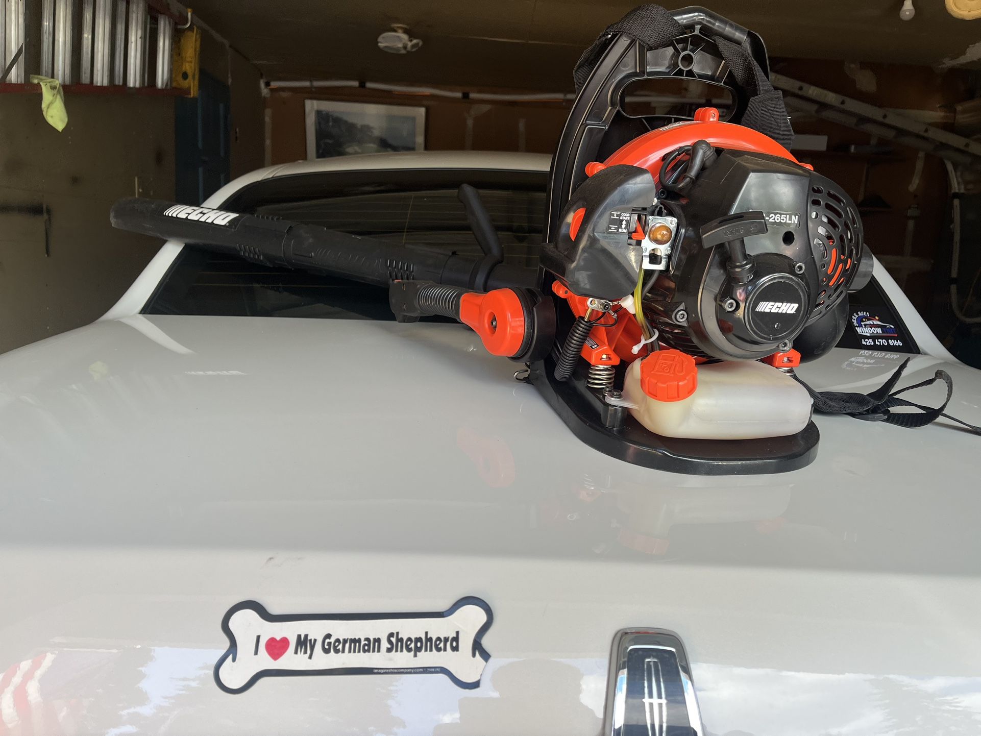 Like New- ECHO PB-265LN Back Pack Blower
