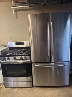 Samsung Stainless Steel Refrigerator and Gas Range Set
