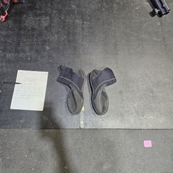 Scuba neoprene dive boots, men’s size 12