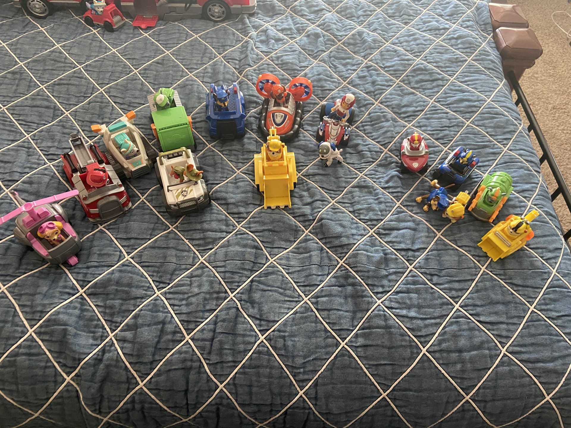 Paw patrol original characters vehicles and extras. With backpack