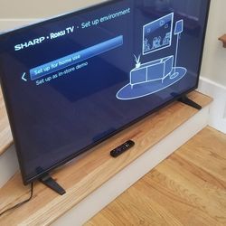 NEW cond SHARP 50 INCHES TV  , Smart Tv , WORKS EXCELLENT  , With REMOTE CONTROL 