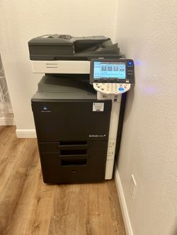 Konica Minolta Bizhub C220 Color COPIER/SCANNER