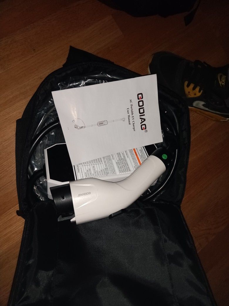 Universal Electric Car Charger