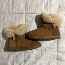 UGGS Boots Size 5