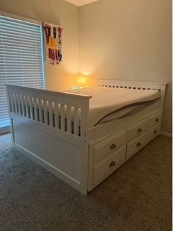 White wooden Bed Full Over Twin trundle bed with (1)purple full mattress