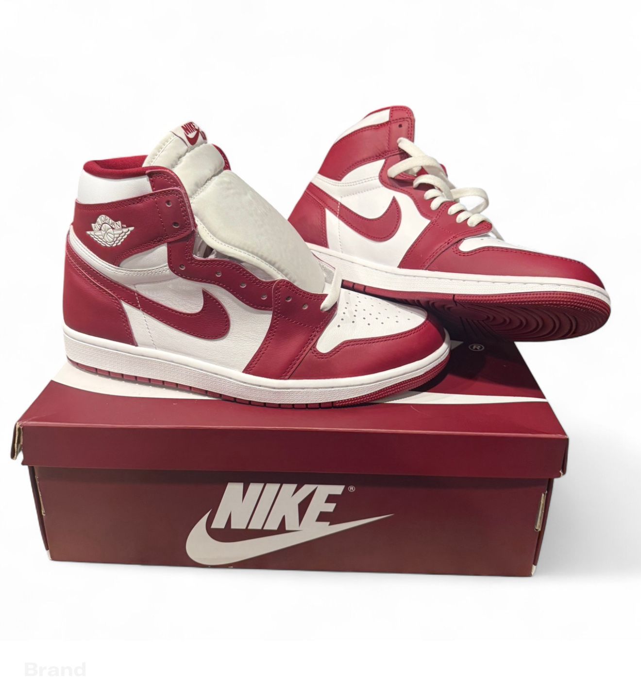 Jordan 1 Retro High OG "Team Red"