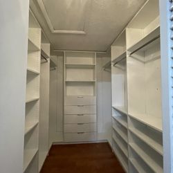 CLOSET ORGANIZER 