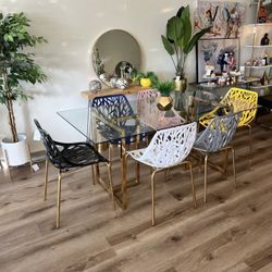 Modern Dining Table And Chairs Set 
