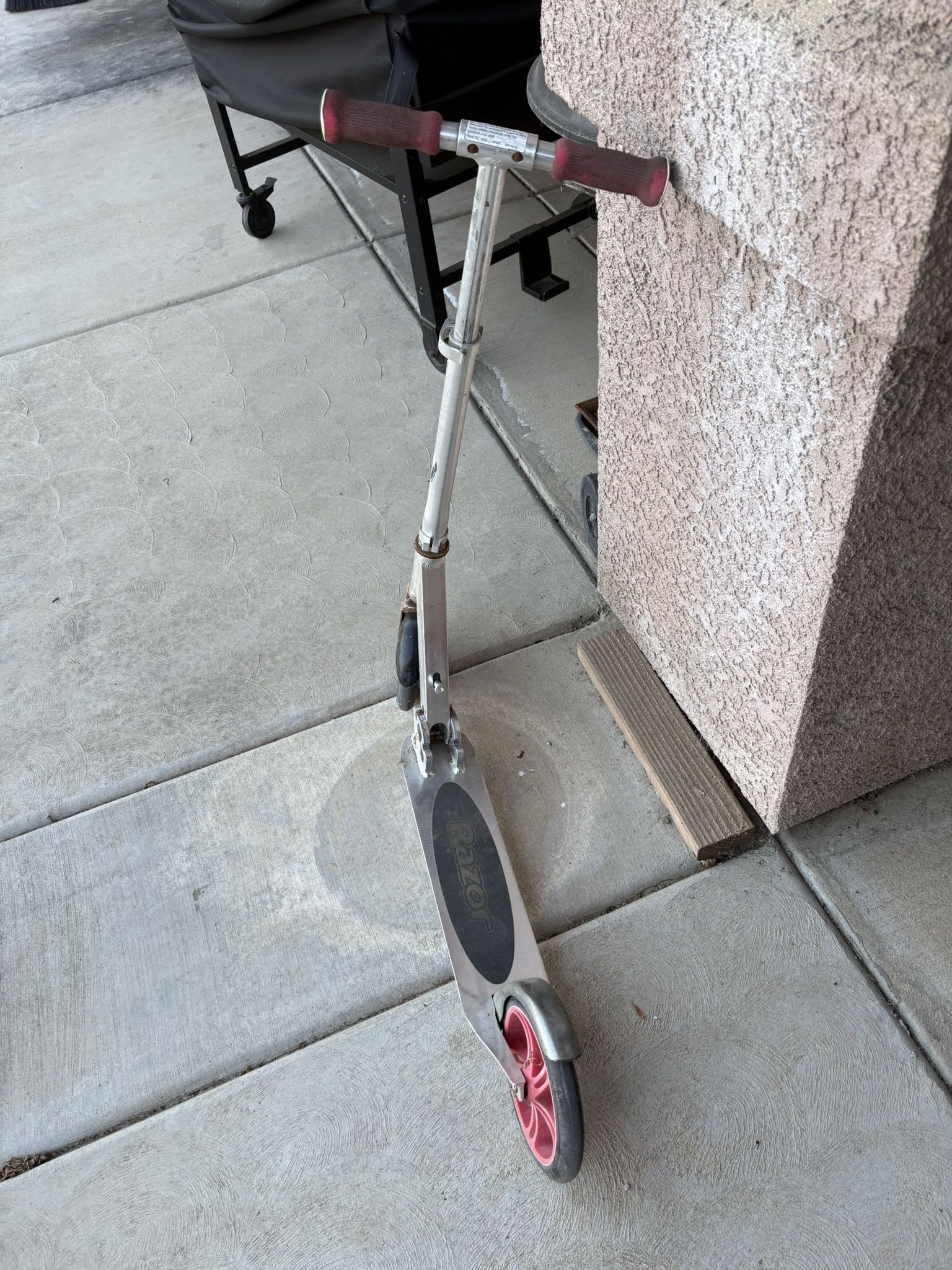 Metal Scooter For Kids (Razor)