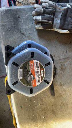 Weed wacker trimmer line