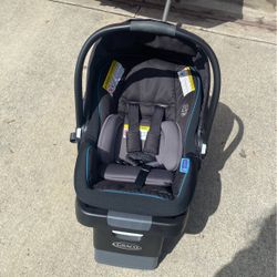 GRACO Infant Car Seat 