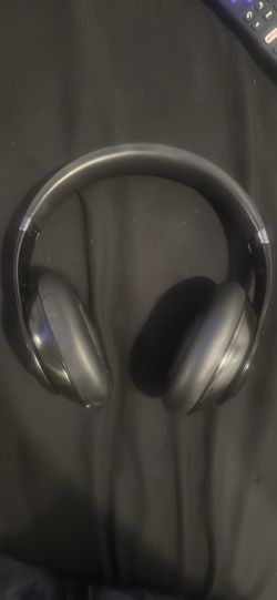 Beats Pro