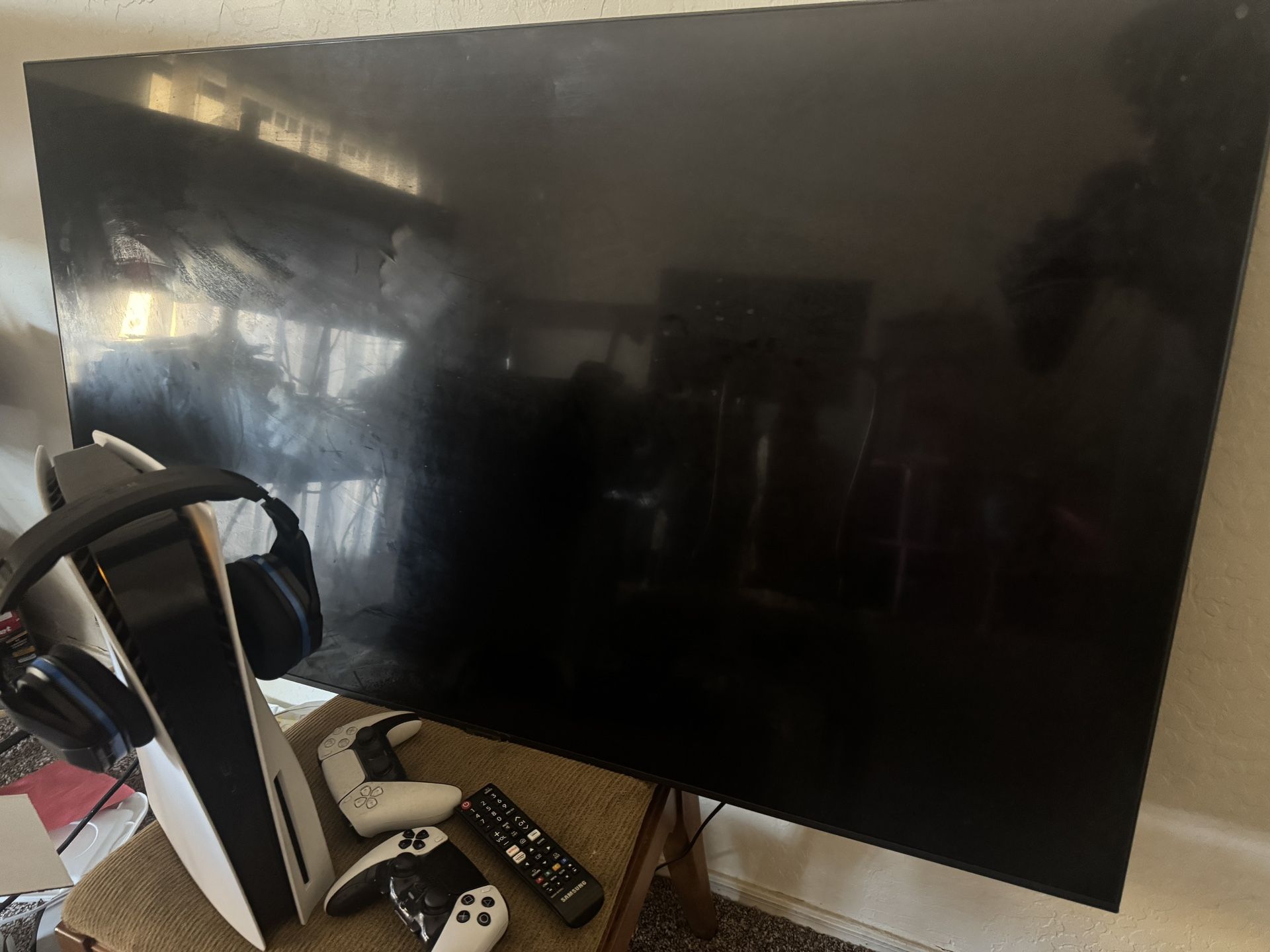 Ps5 original disc/ Samsung Smart tv