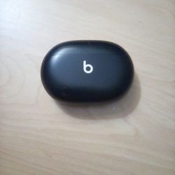 Beats Studio Wireless Earbuds
