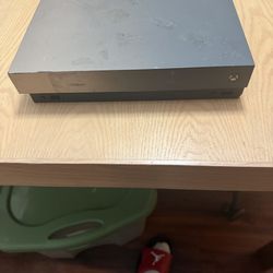 Xbox one X 1TB