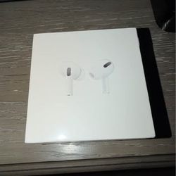 AirPods Pro with MagSafe Charging Case