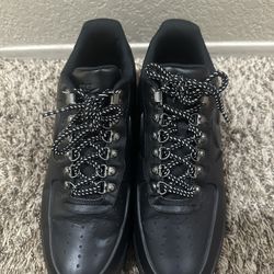 Nike Air Force 1- Low Top GORE-TEX BOOT