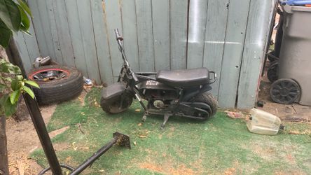 Mini bike great condition!