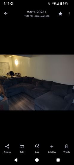 Sectional couches