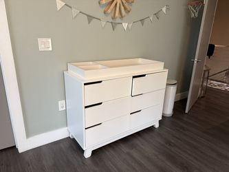 Dresser With Changing Table