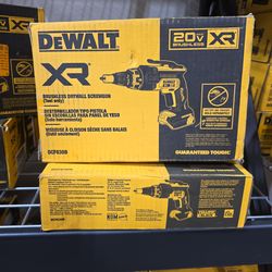 DEWALT ATOMIC 20V MAX Brushless Cordless Ratchet, 1/2 Inch, Bare Tool Only (DCF512B)