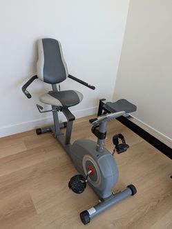 Sunny Health Exercise Bike