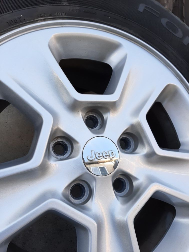 💥💥 Jeep Grand Cherokee, Wrangler / Dodge Durango 17" rims/wheels with good tires! 💥💥