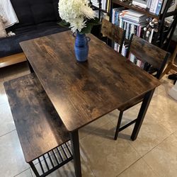 Modern Wood & Metal Dining Table – Seats 4 – Good Condition
