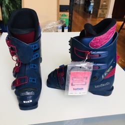 Koflach Ski Boots. LC 3. Brand new. Never used. Still in original packaging. Size 25.5. Made in Austria. 