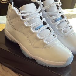 Retro 11s Size 10.5 