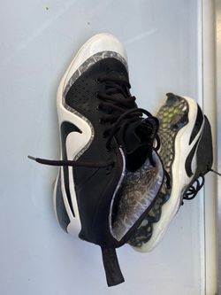 Mike Trout Baseball cleats size 8