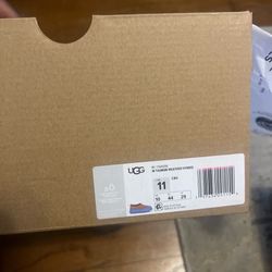 Blue and brown Ugg Tasman Slippers 