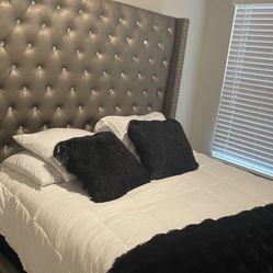 TALL GREY BED - Tall Headboard 🛏️🛏️