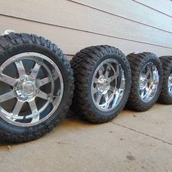 New 20X10 Chrome Gear Offroad 33 12.50 20 MT Tires *6LUG* *CHEVY* *FORD* *TOYOTA*