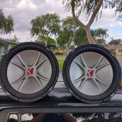 Kicker Cvr 15s $125 Each ‼️‼️