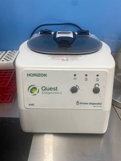 Drucker Diagnostics Horizon 642E Centrifuge