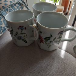 Andrea  Sadek,  Floral  VINTAGE Coffee  Cup