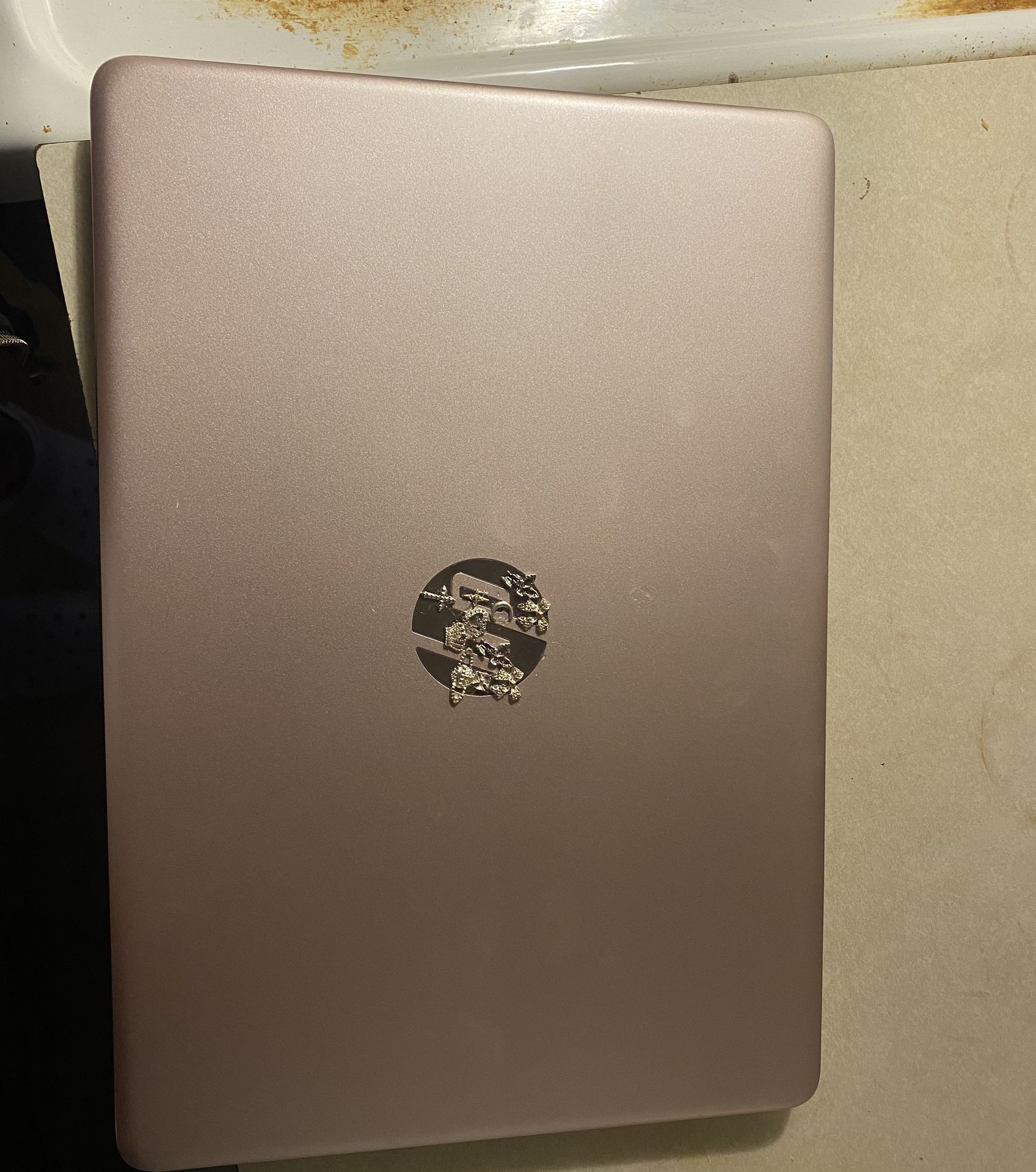 Rose Gold HP Laptop 57.2 GB