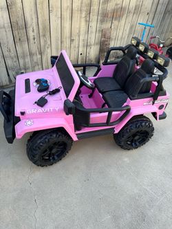Electric kids car 12 v w / remote control, BLUETOOTH