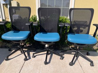 Haworth Zody office chair /fully loaded /pristine Condition