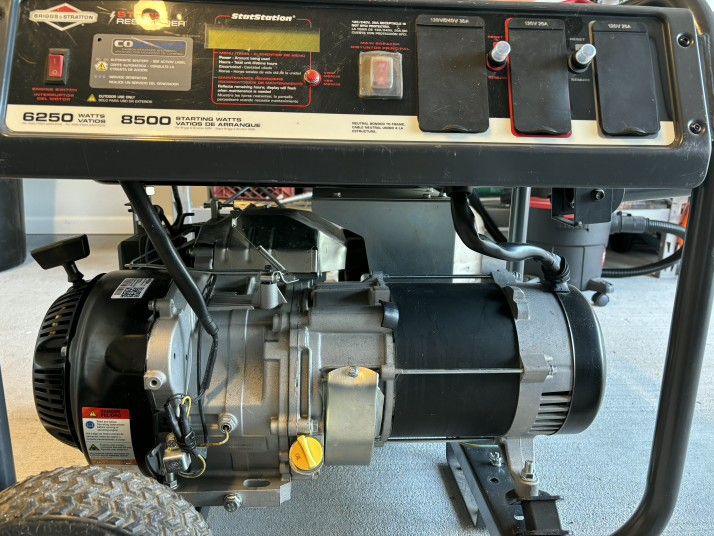 Briggs Storm Responder Generator 6250 Watts